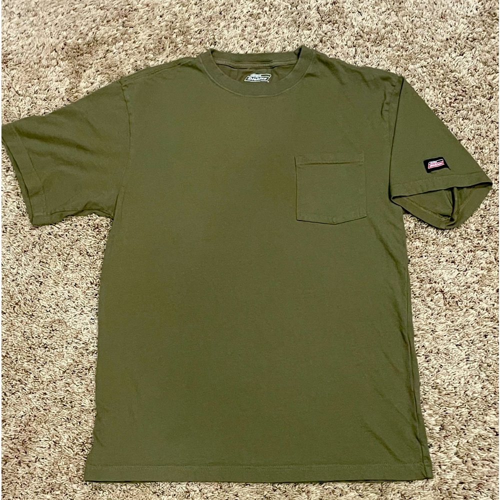 olive green dickies tee